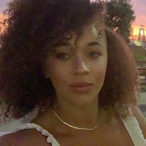 Meet your Posher, Jeanessa